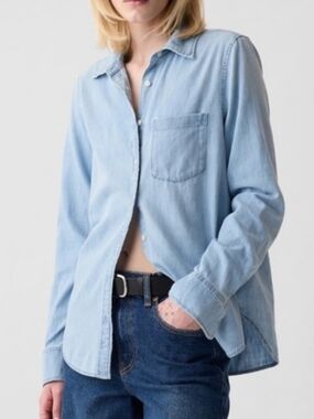 GAP Denim Button Up Perfect Shirt